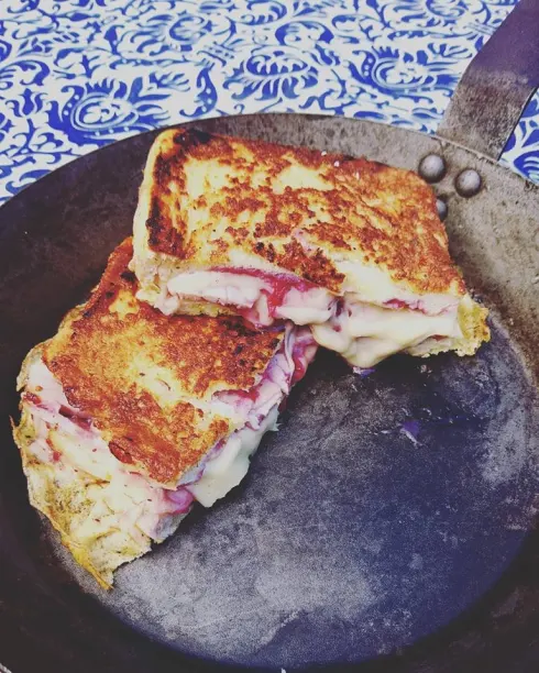 Christmas Leftovers: yes, it's yet another recipe for a sandwich